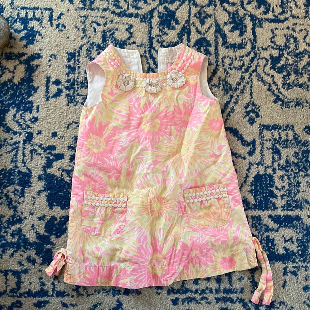 Lilly Pulitzer kid size 3